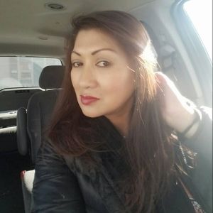 Meet your Posher, Marie